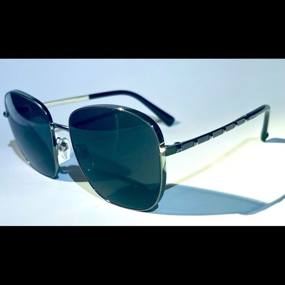Valentino -Sexy & Edgy-Rock Stud Women’s Sunglasses-Ruthenium & Black-VA2046 main image 6